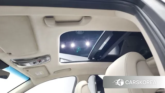 Genesis GV70 id 3426065 из Кореи 9