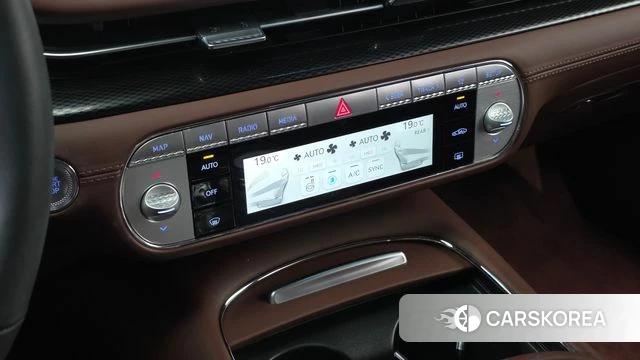 Genesis G90 (RS4) id 4863392 из Кореи 9
