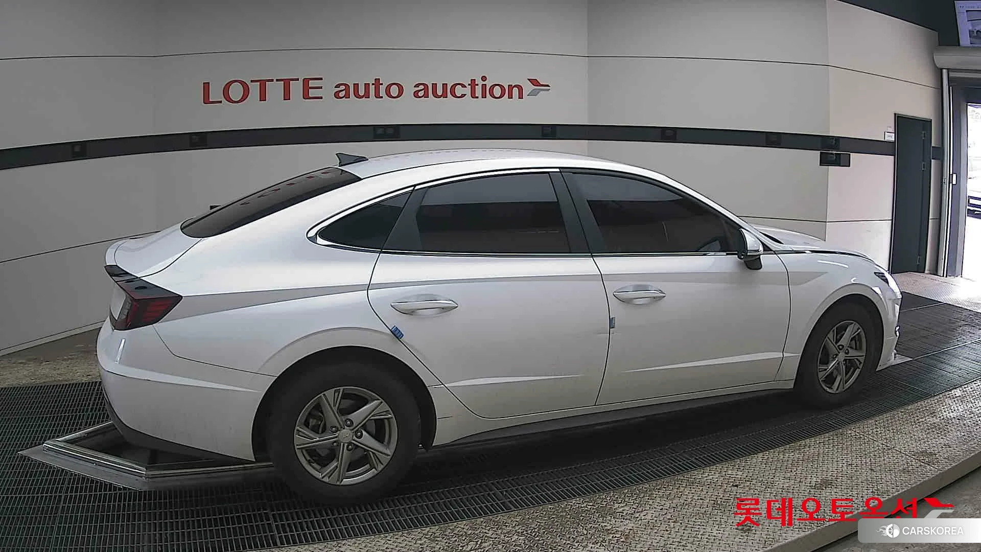 Hyundai Sonata id 3882102 из Кореи 9