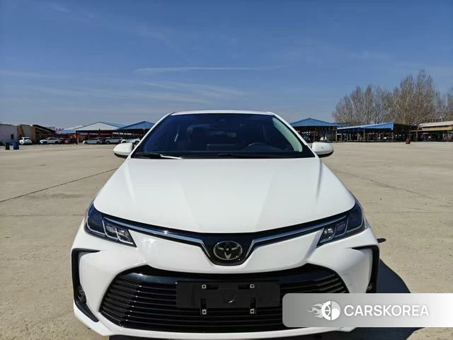 Toyota Corolla id 4207684 из Китая 9
