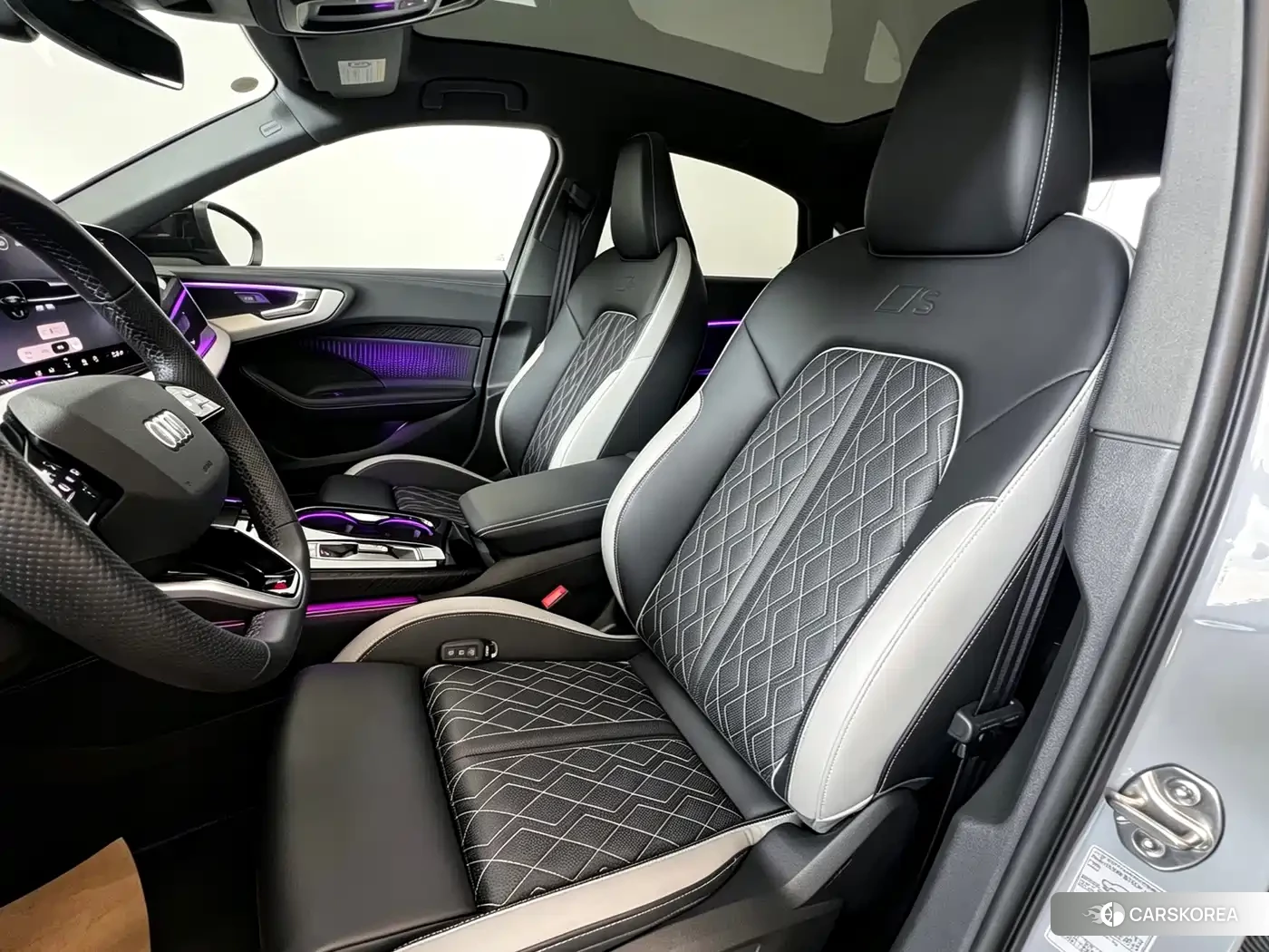 Audi A5L id 4654962 из Китая 9
