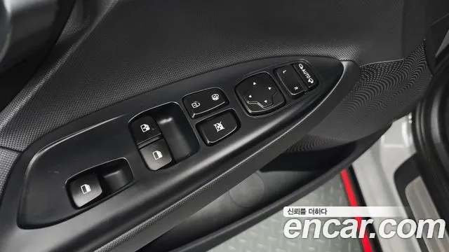 Hyundai Veloster (JS) id 2864550 из Кореи 9