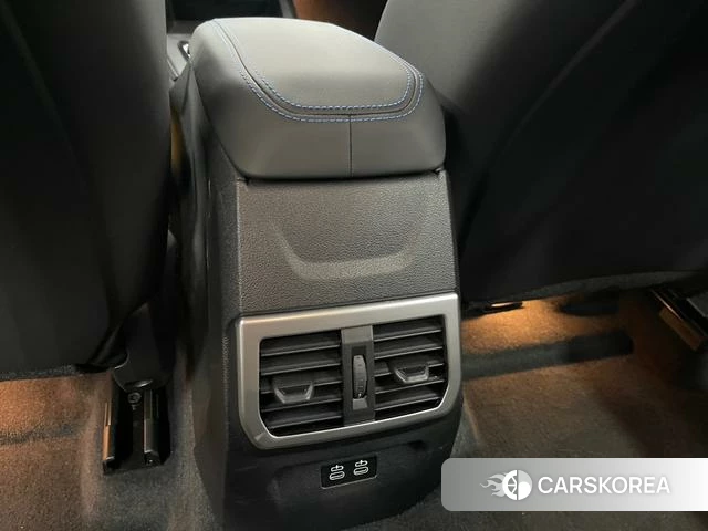 BMW 2 series id 3913822 из Китая 9