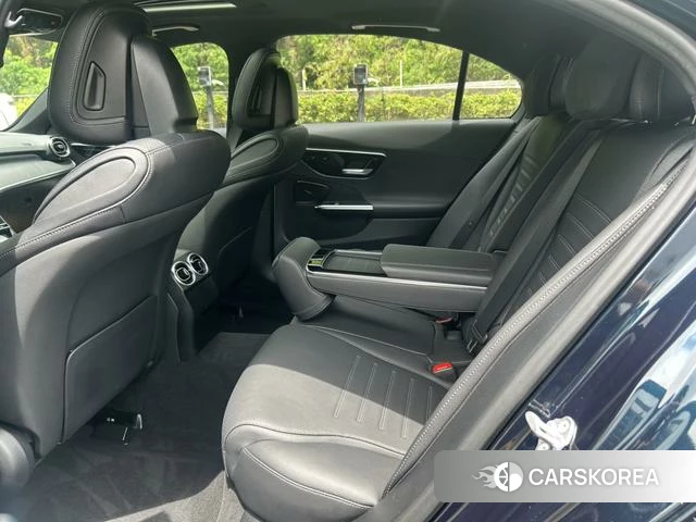 Mercedes-Benz Class C id 4333185 из Китая 9