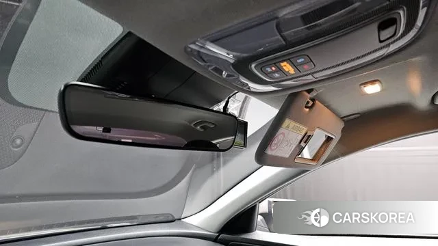 Hyundai Avante Hybrid (CN7) id 3355552 из Кореи 9