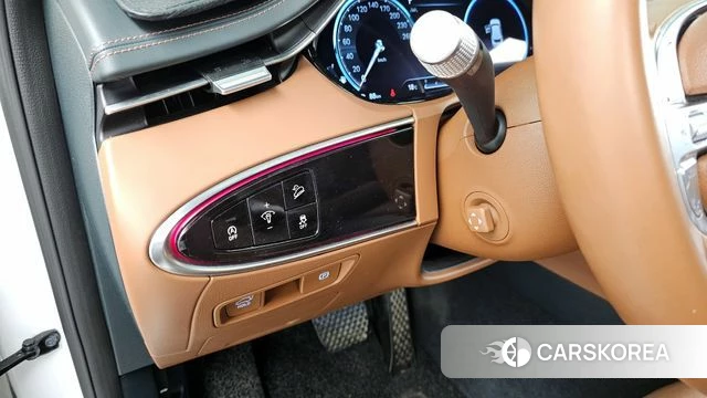 Genesis GV70 id 3965180 из Кореи 9