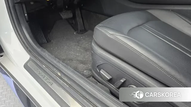 Hyundai Sonata (DN8) id 3011858 из Кореи 9