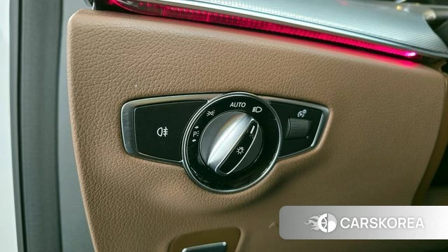 Mercedes-Benz E-Class W213 id 4294858 из Кореи 9