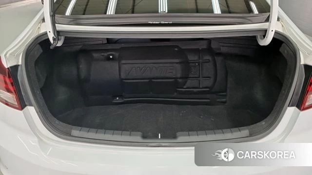 Hyundai The New Avante AD id 3766435 из Кореи 9
