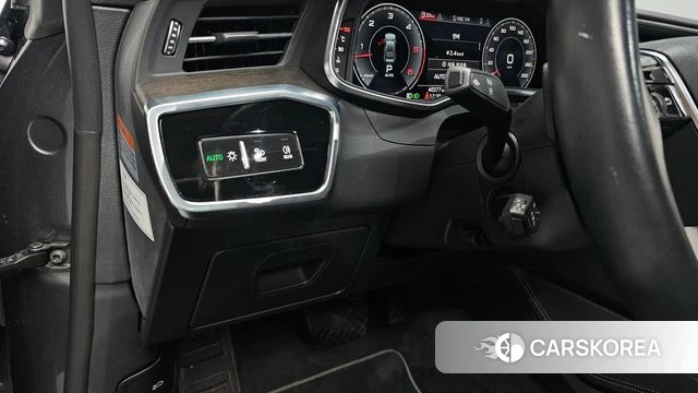 Audi A7 (4K) id 4187676 из Кореи 9