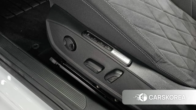 Volkswagen Golf 8th Generation id 4394688 из Кореи 9