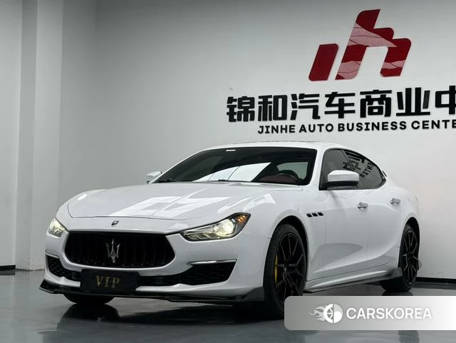 Maserati Ghibli id 4213912 из Китая 9