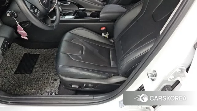 Hyundai Avante Hybrid (CN7) id 2930901 из Кореи 9