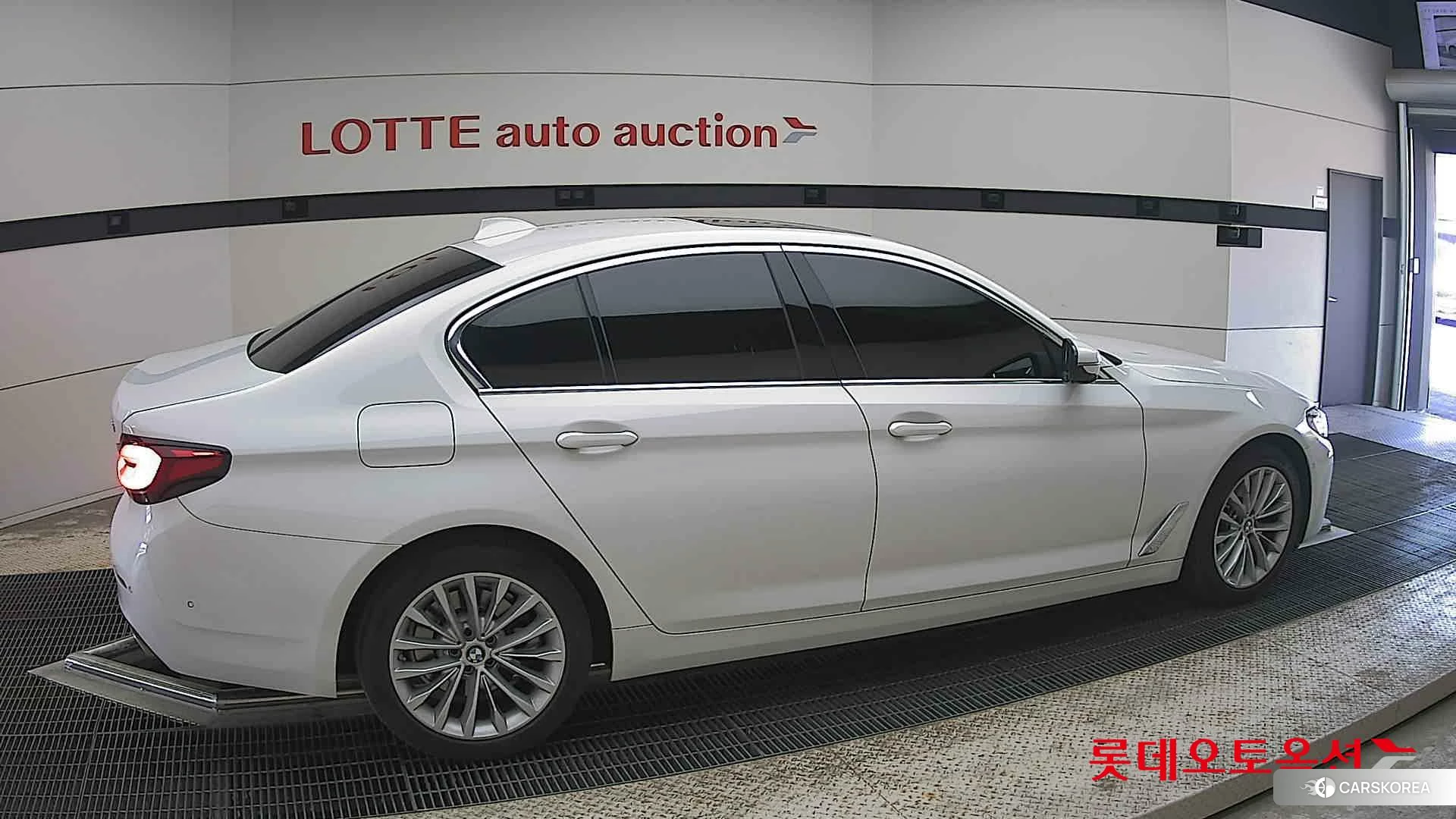 BMW  523d id 4296950 из Кореи 9