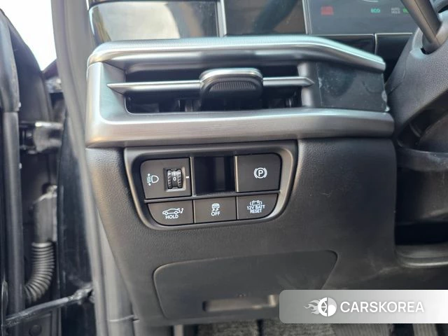 Hyundai Grandeur Hybrid (GN7) id 4359938 из Кореи 9