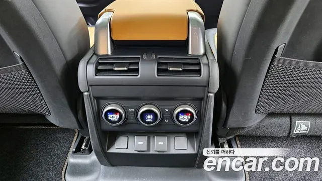 Land Rover Defender (L663) id 2401766 из Кореи 9