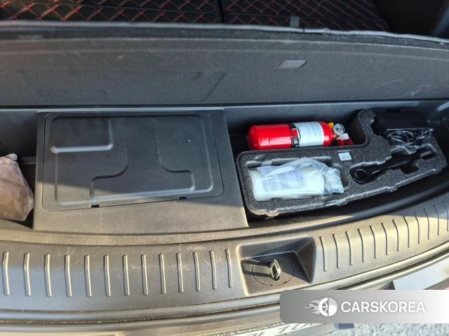 Hyundai Santa Fe (MX5) id 3922192 из Кореи 9