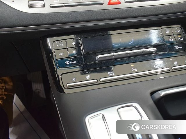 Hyundai The New Grandeur IG id 3890243 из Кореи 9