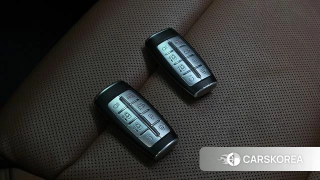 Genesis GV70 id 4561650 из Кореи 9