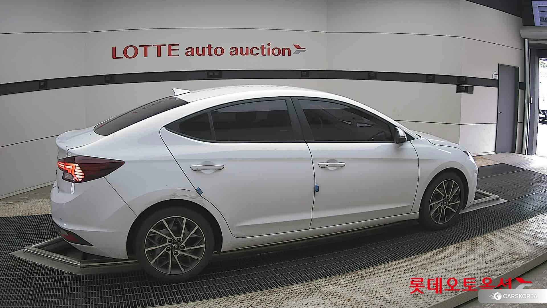 Hyundai Avante id 4347274 из Кореи 9