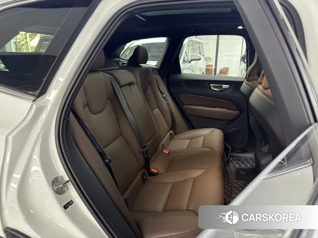 Volvo XC60 id 4210052 из Китая 9