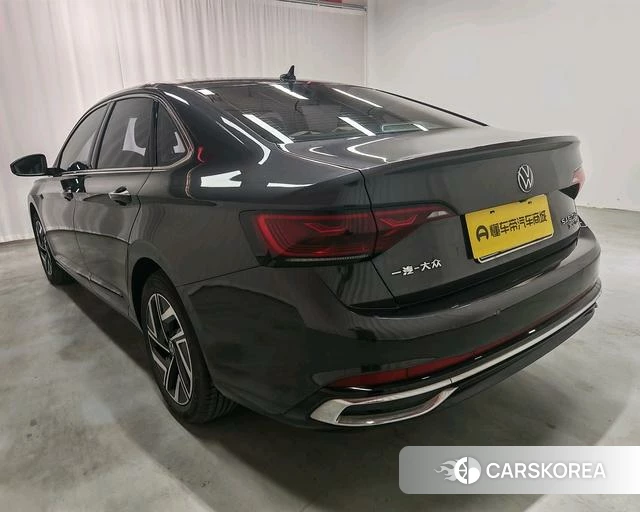 Volkswagen Sagitar id 4333443 из Китая 9