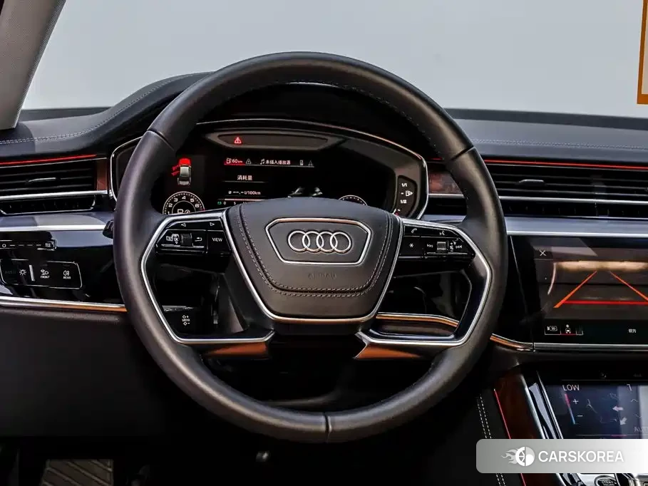 Audi A8 id 4659787 из Китая 9