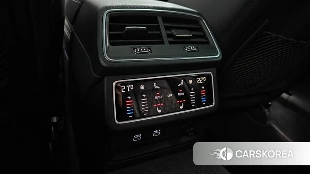 Audi S7 (4K) id 3865991 из Кореи 9