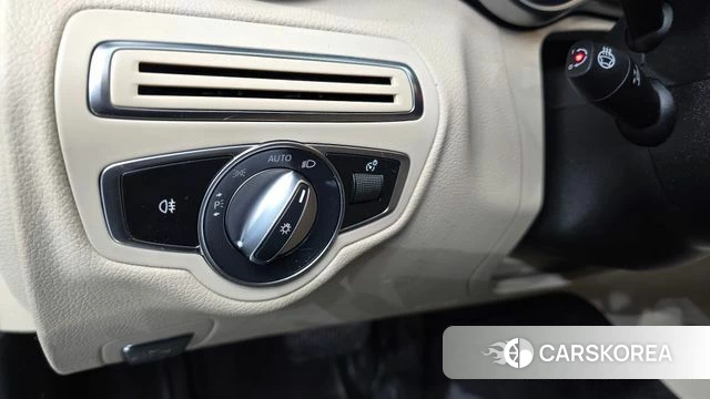 Mercedes-Benz C-Class W205 id 4698665 из Кореи 9