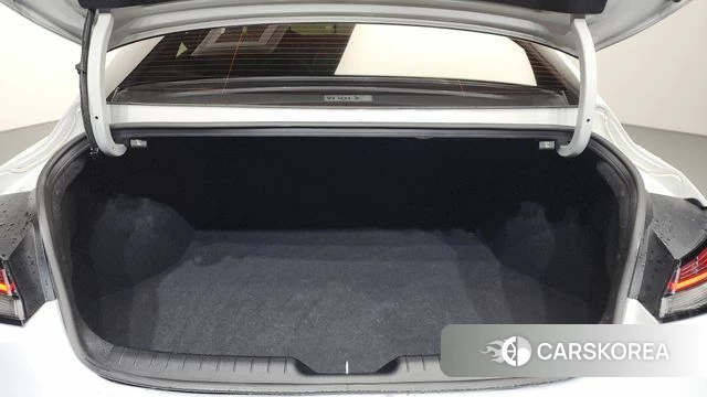 Hyundai Avante (CN7) id 3897404 из Кореи 9