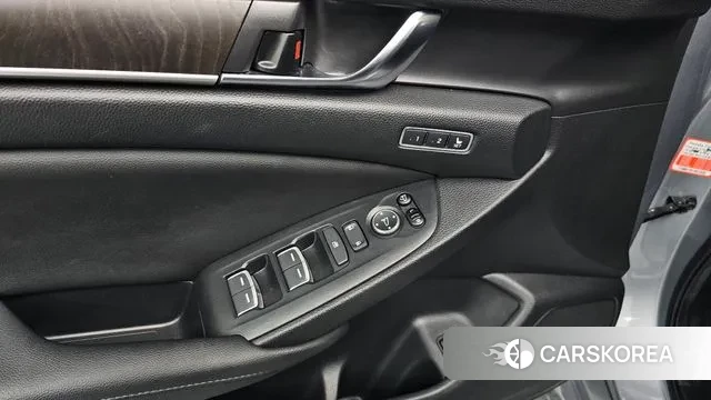 Honda Accord 10th Generation id 3708850 из Кореи 9