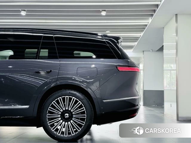 Weilai ES8 id 3920530 из Китая 9