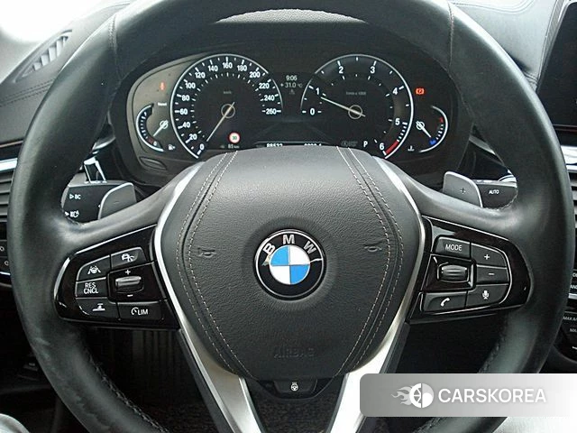 BMW 5 Series (G30) id 4563392 из Кореи 9