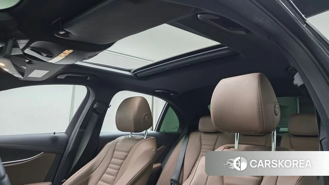 Mercedes-Benz E-Class W213 id 4725838 из Кореи 9