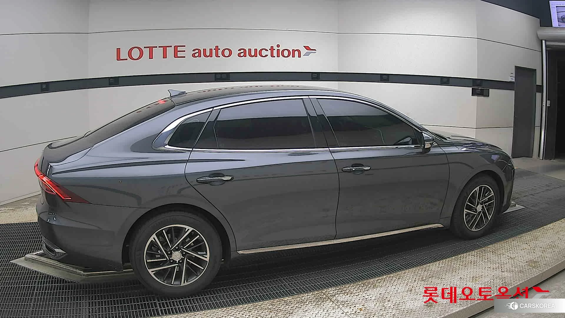 Hyundai Grandeur id 4296841 из Кореи 9