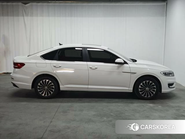 Volkswagen Lavida Pure Electric id 4211647 из Китая 9