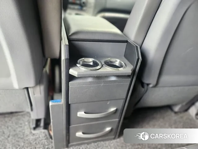 Hyundai The New Grand Starex id 2886454 из Кореи 9