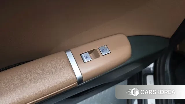 Hyundai Grandeur Hybrid (GN7) id 3372346 из Кореи 9