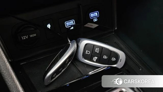 Hyundai Sonata (DN8) id 3923791 из Кореи 9