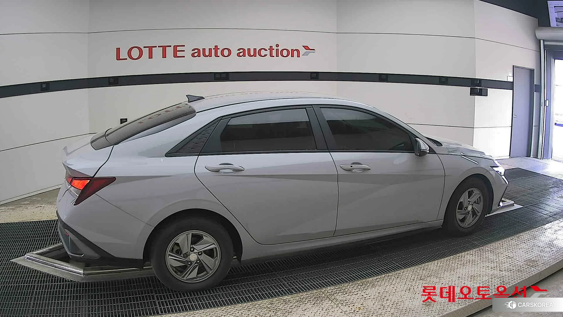 Hyundai Avante id 4289413 из Кореи 9