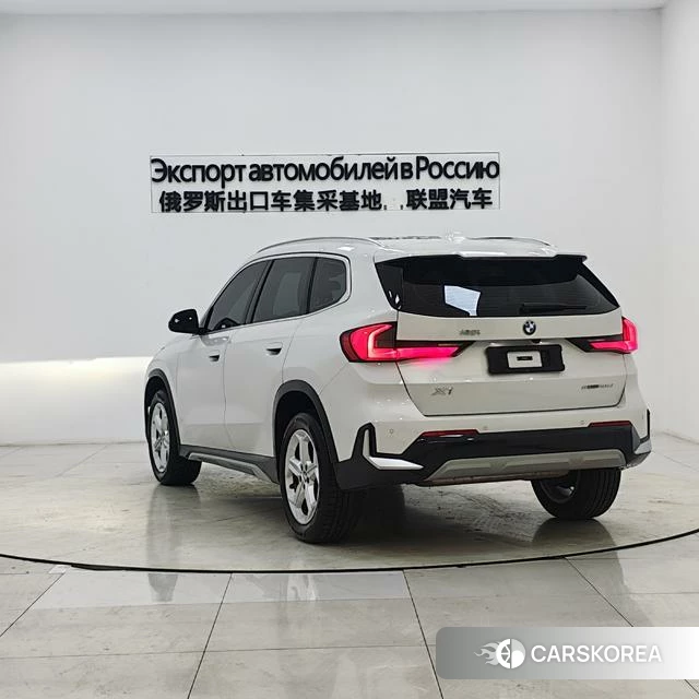 BMW X1 id 3907925 из Китая 9
