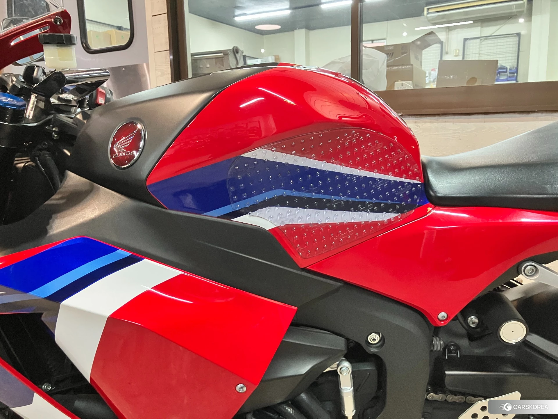 Проданный Honda CBR600RR ABS id 4237514 из Японии, фото 9
