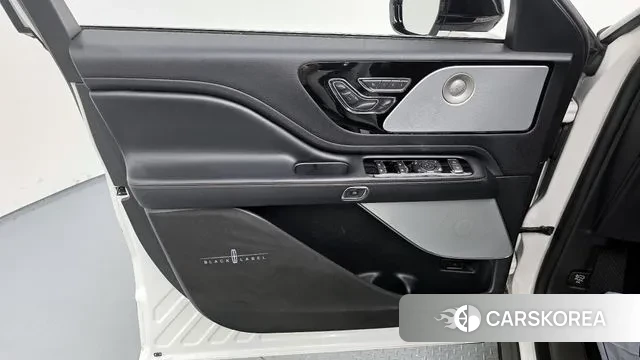 Lincoln Aviator 2nd generation id 3090333 из Кореи 9