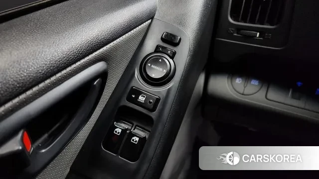 Hyundai The New Grand Starex id 3014017 из Кореи 9