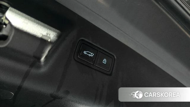 Hyundai Santa Fe (MX5) id 3914504 из Кореи 9