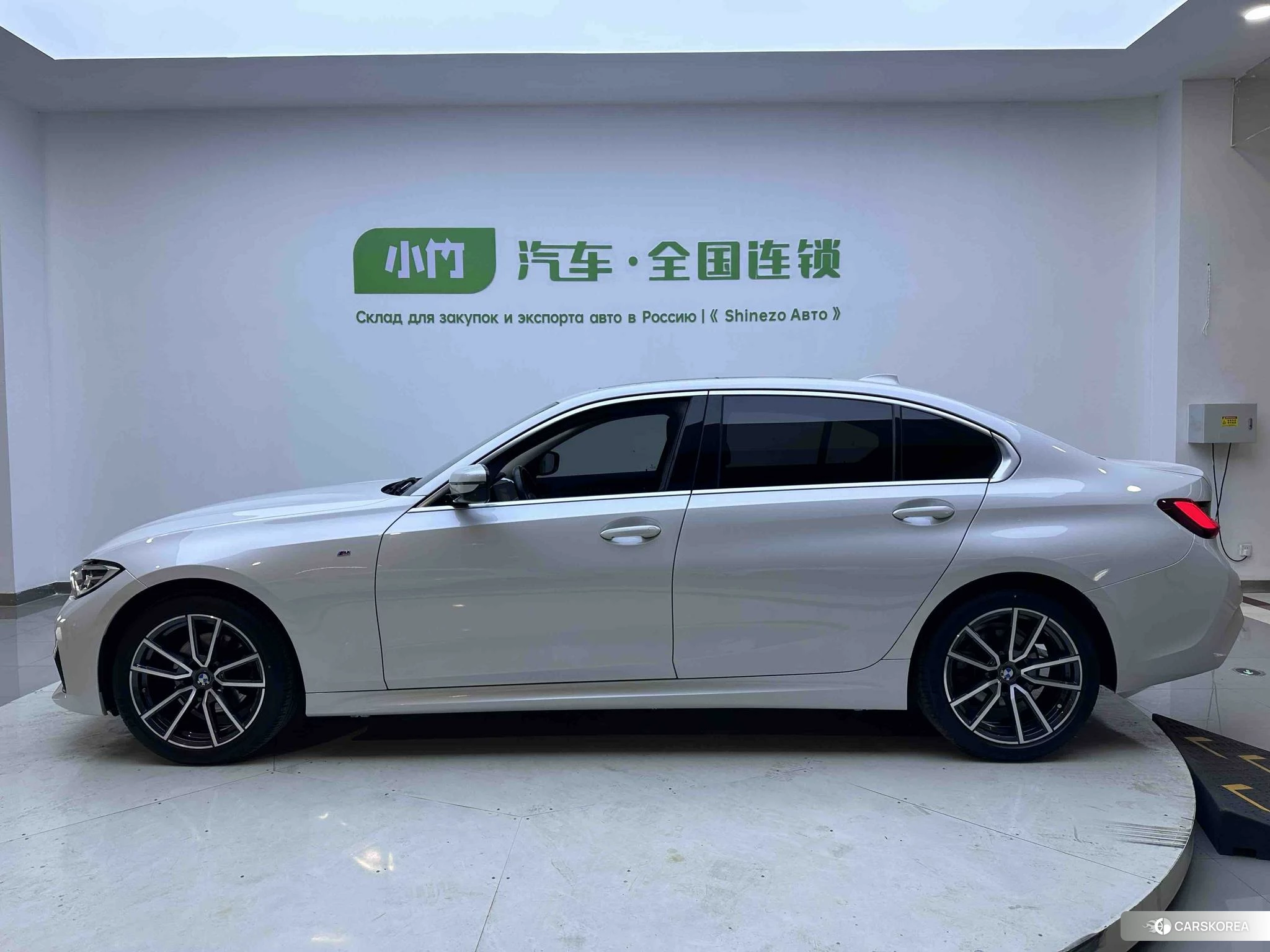 BMW 3 series id 4485449 из Китая 9