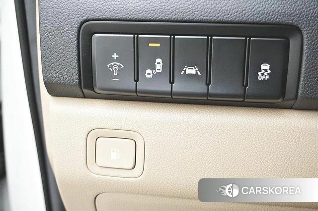 Kia The New Carnival id 3866844 из Кореи 9