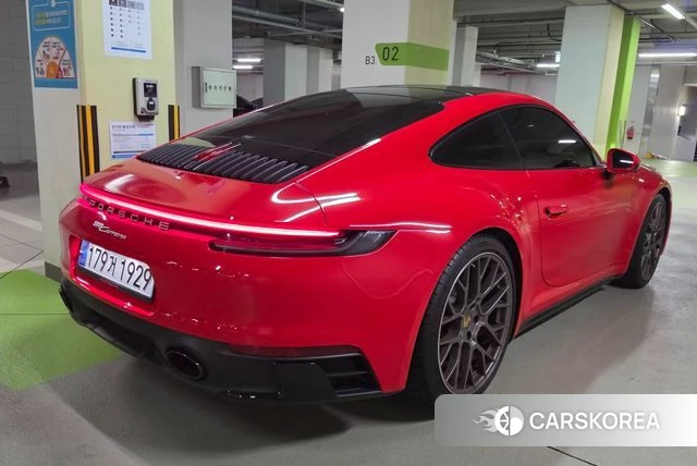 Porsche 911(992) id 4913189 из Кореи 9