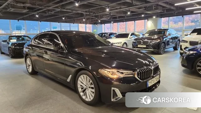 BMW 5 Series (G30) id 3452720 из Кореи 9