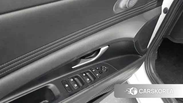 Hyundai Avante Hybrid (CN7) id 3289921 из Кореи 9